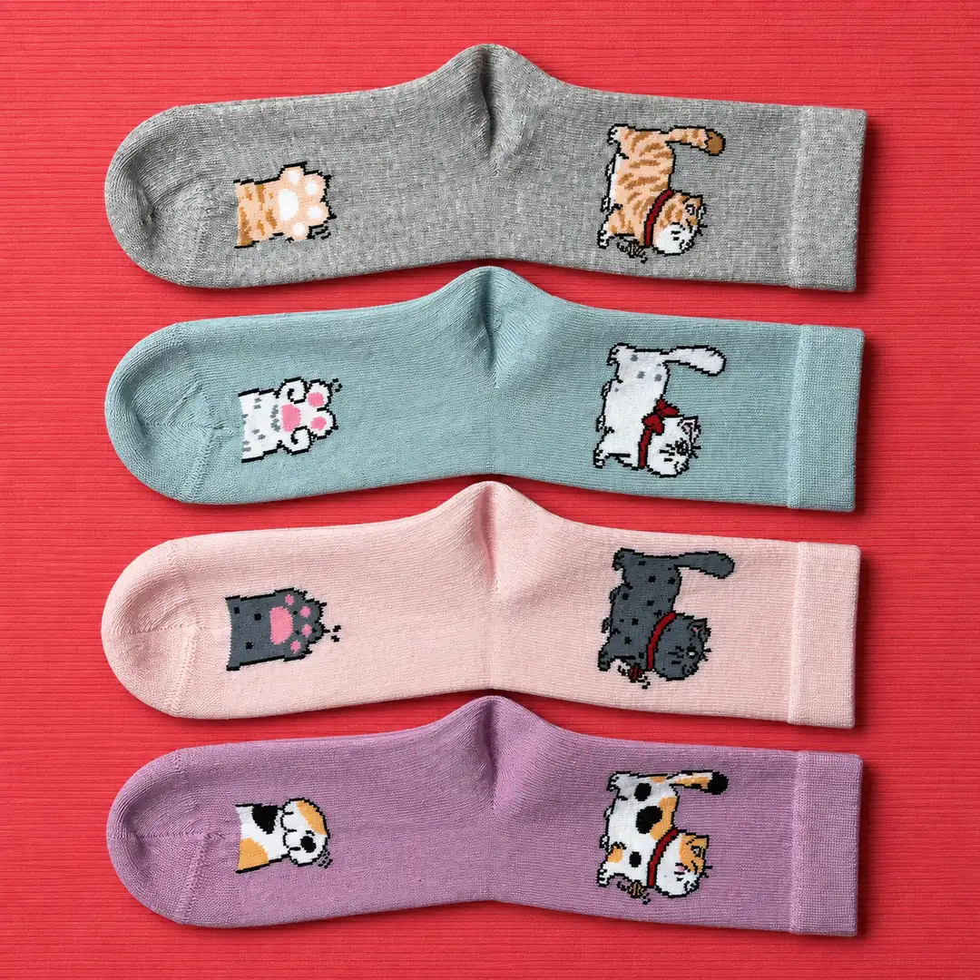 4'lü Set - Sevimli Kedi Desenli Dikişsiz Çocuk Çorabı | Soft Yıkama Yumuşak Dokulu Kız/Erkek Çorap 2