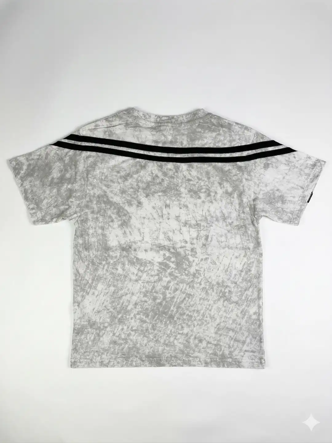 İncili Tekstil Erkek Çocuk Vintage Görünümlü Beyaz T-shirt - Retro Şerit Detaylı Grafik Baskılı Üst 3