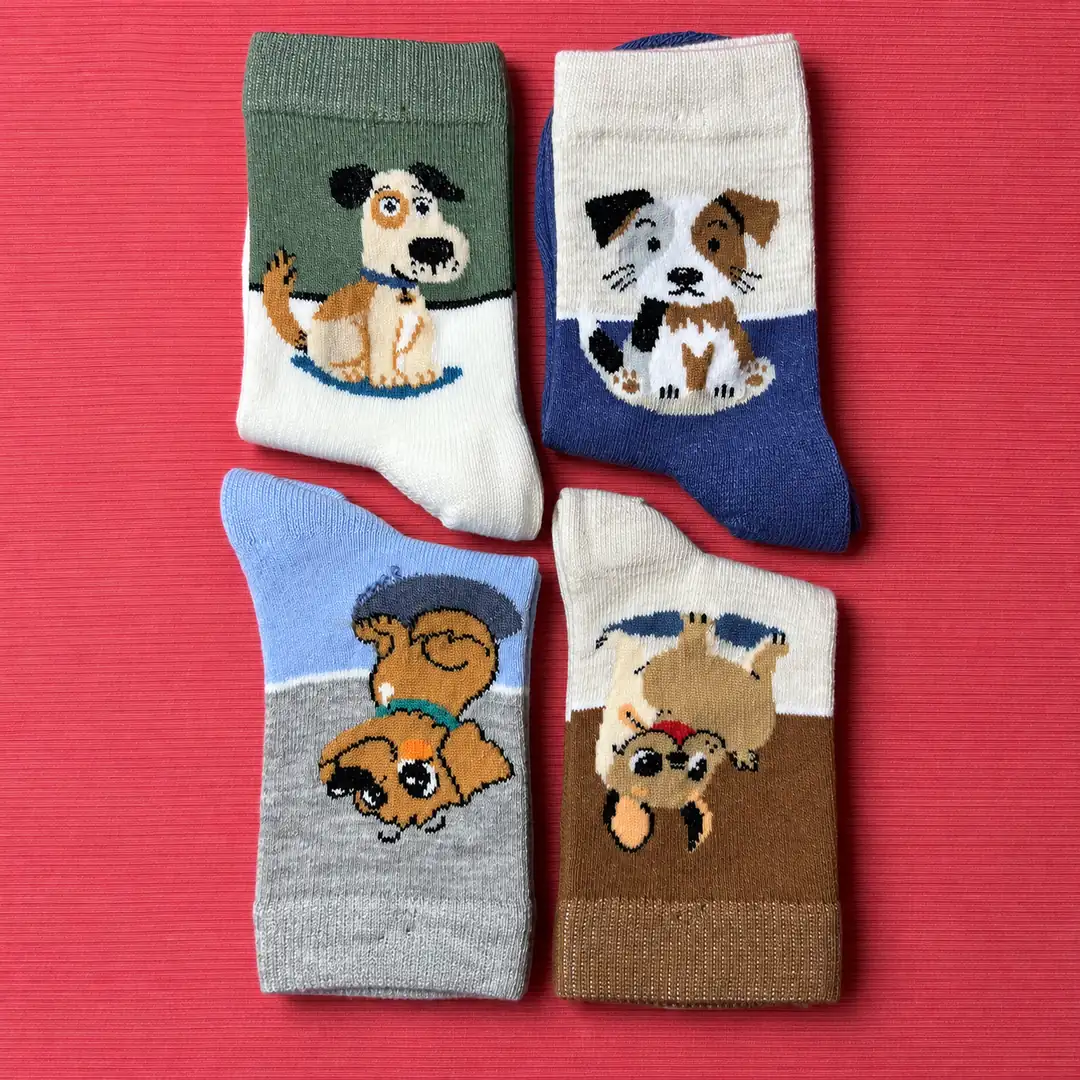 4'lü Set - Sevimli Köpek Desenli Dikişsiz Çocuk Çorabı | Soft Yıkama Pamuksu Yumuşak Dokulu Çorap 3