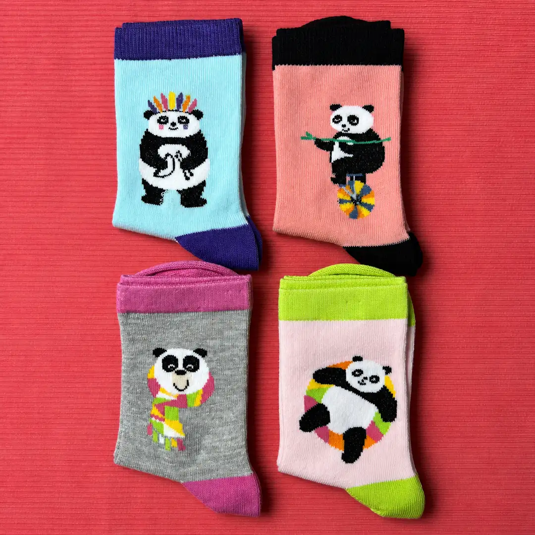 4'lü Set - Neşeli Panda Desenli Dikişsiz Çocuk Çorabı | Soft Yıkama Eğlenceli ve Yumuşak Dokulu Çorap 3