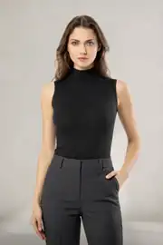 Kadın Balıkçı Yaka Sıfır Kol Atlet 1