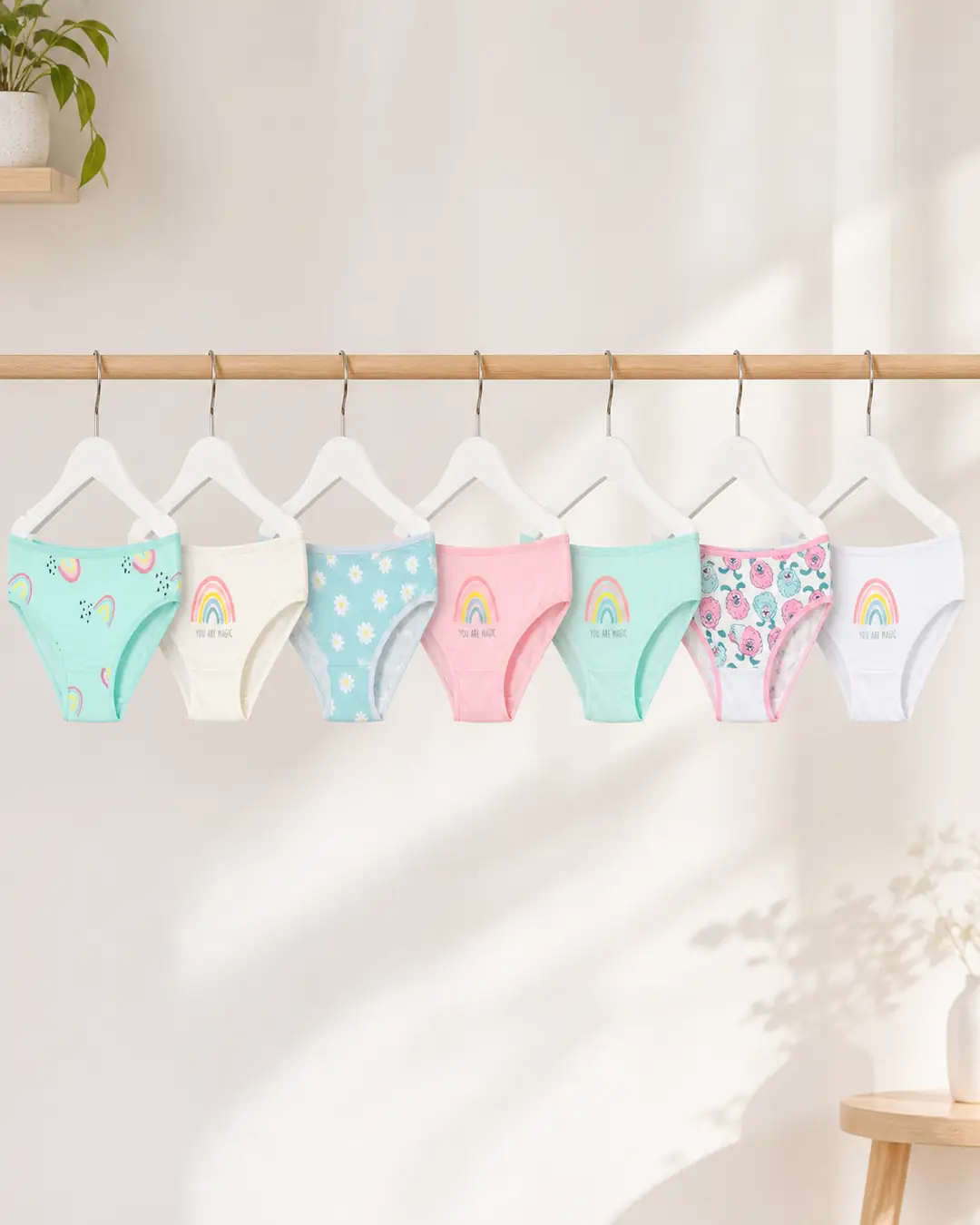 7'li Paket Kız Çocuk Renkli "So Cute" Kedi Baskılı Pamuklu Külot Seti 5